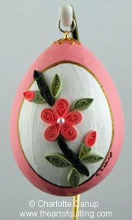 quilling-blossom-on-painted-egg.jpg
