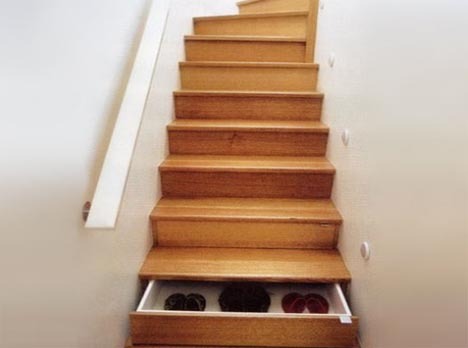 stairs-with-drawers.jpg